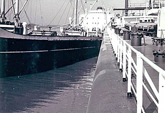 Another ship colliding with Australian City