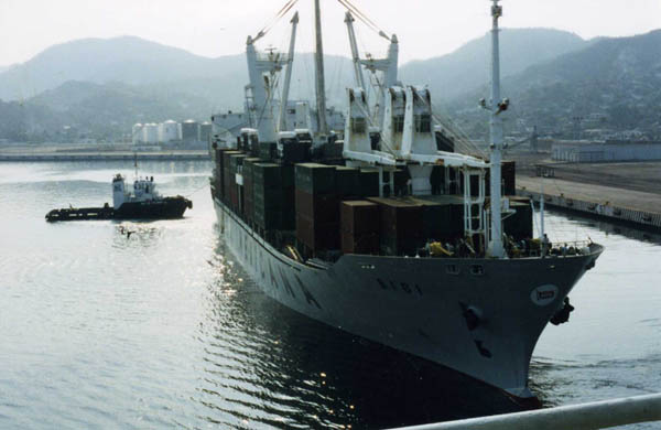 Bibi at sea without deck cargo