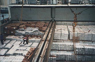 Cargo in No. upper tween deck