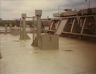 Air vents for DB fuel tanks