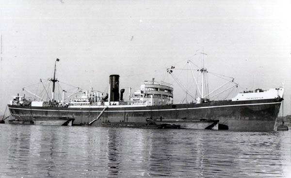 Ship's photo of Inchcastle