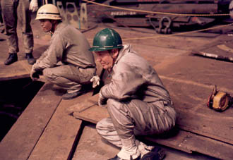 John Cann, Syd Leadbetter, and John's 2 daughters
